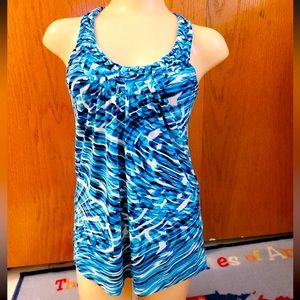 Outback Red Aqua Swirl Halter Top, Medium